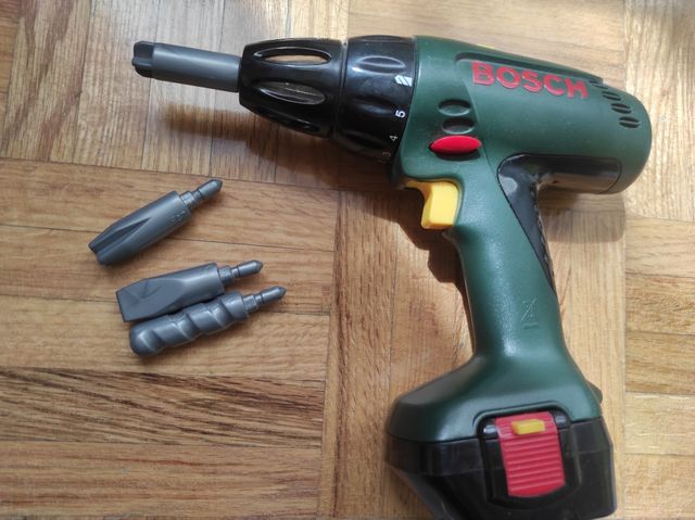 Banco de herramientas juguete Bosh