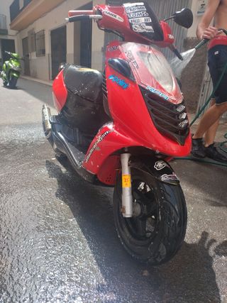 Aprilia sonic