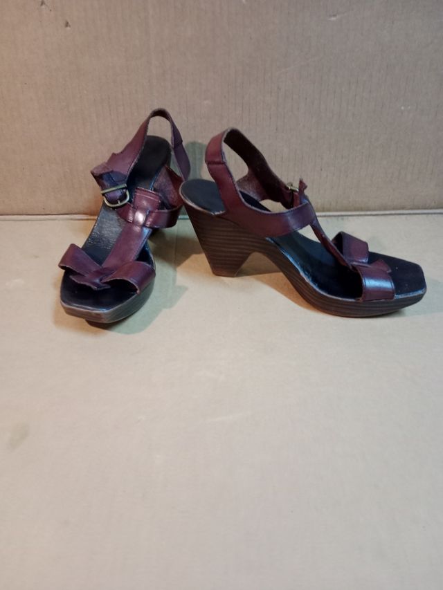 Zapatos de mujer T. 40