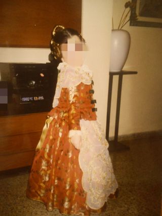 Traje de fallera niña