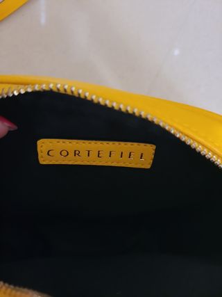 Bolso amarillo