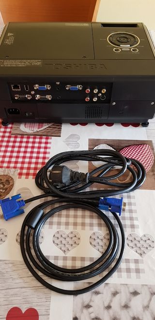 Proyector Toshiba TDP-EW25