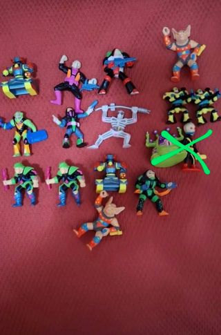 OFERTA!!! Lote 14 Figuras Guerreros de la Basura