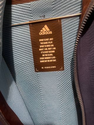 Chaqueta adidas