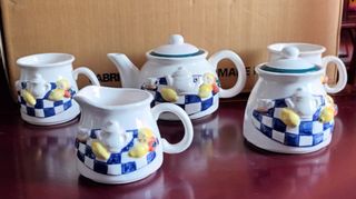 J. Cocina porcelana grabado