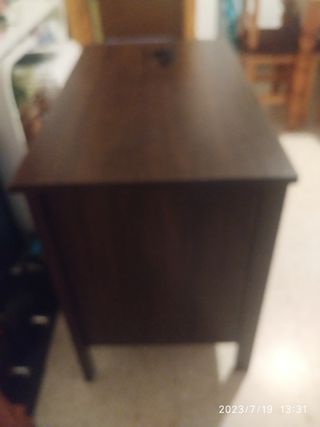 MESA SIN DEFECTOS.NO SE HACEN ENVIOS.