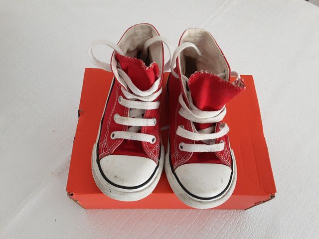 converse bota T,24 roja niños