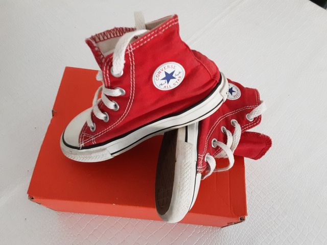 converse bota T,24 roja niños