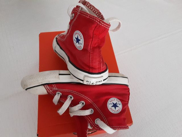 converse bota T,24 roja niños