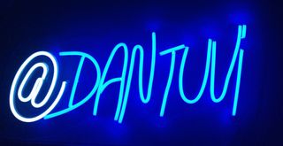 Carteles de Neón Flex personalizados