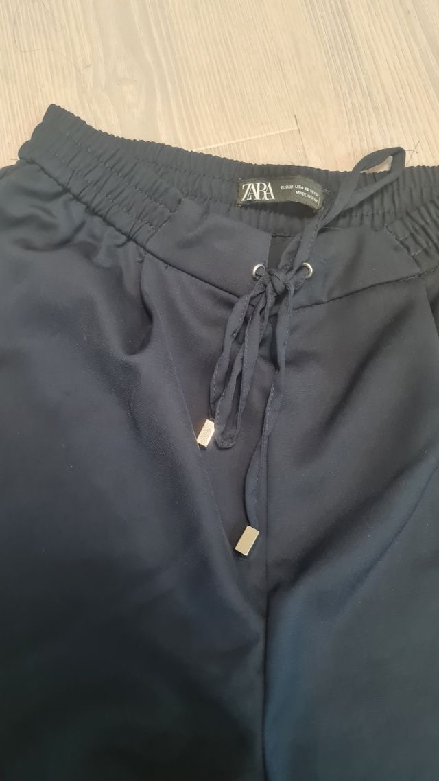 Pantalone blu in tessuto crepe zara