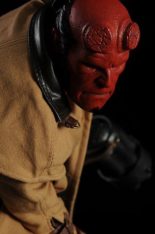 Sideshow Premium Format Statue Hellboy 1/4
