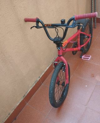 Bicicleta BMX