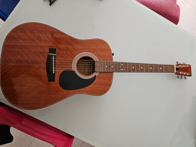 Guitarra acústica Samick