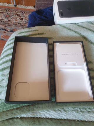 caja iPhone 12 pro max no negociable no envio