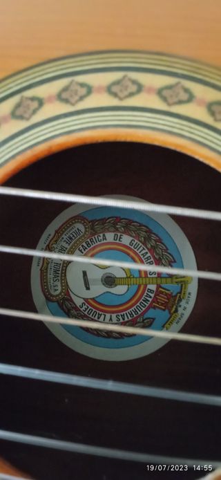 GUITARRA ESPAÑOLA