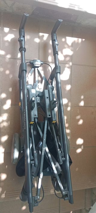 carrozzina bebè da 0 a 5 anni Chicco TRIO LOVE 3 pezzi