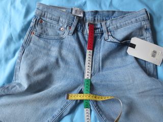 Levis 
