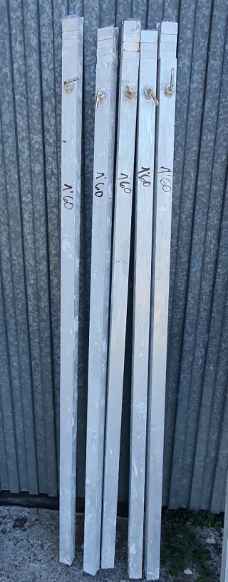 REGLAS Y PUNTALES ALUMINIO DE CONSTRUCCIÓN.