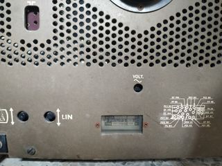 Televisor Philips antiguo