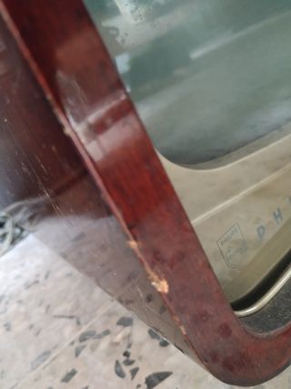 Televisor Philips antiguo