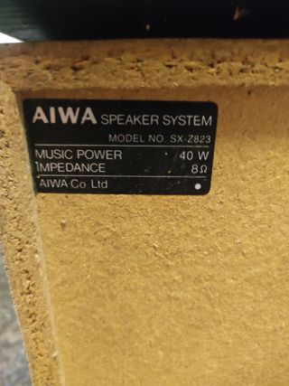 Altavoces Aiwa