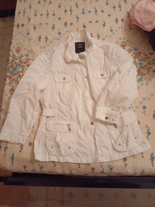 Cazadora entretiempo