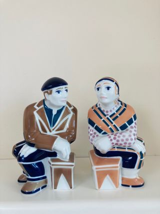 Figura sujetalibros hombre