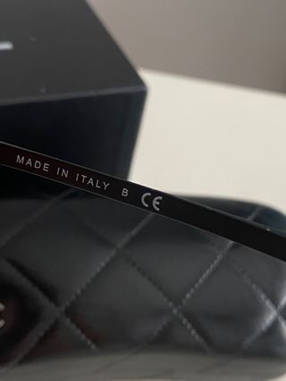 maravillosas gafas originales de Chanel