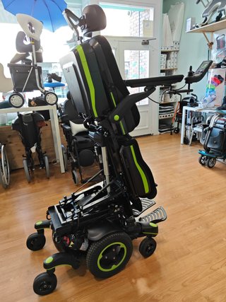 Silla de ruedas eléctrica Q700 UP M SEDEO ERGO