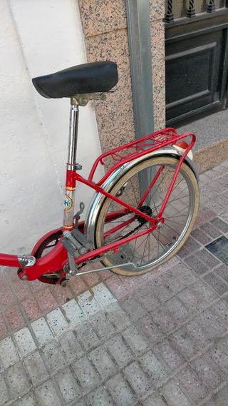 Bicicleta BH paseo vintage.