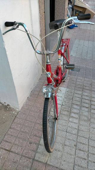 Bicicleta BH paseo vintage.