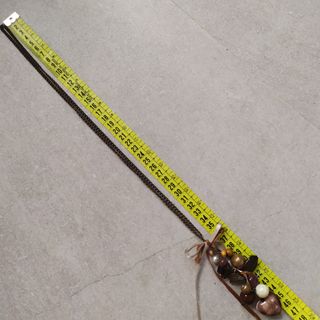 1€: Collar abalorios marrón