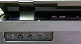 Yamaha DSR-2000 sintetizador FM