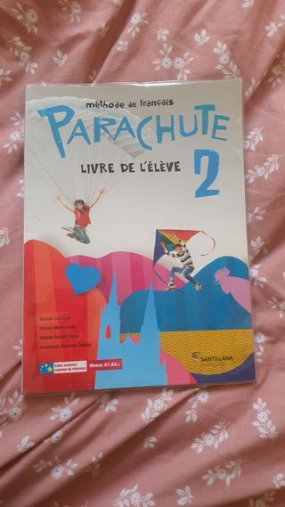 Libro francés Parachute. Santillana