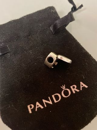 Charm corazon cofre con anillo Pandora Original