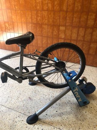 Soporte rodillo para bicicleta TACX
