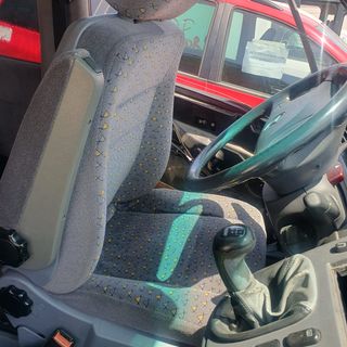 Mercedes vito clase V 2003 w638  en despiece