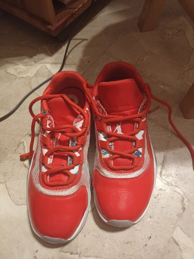 Air Jordan 11 low talla 38