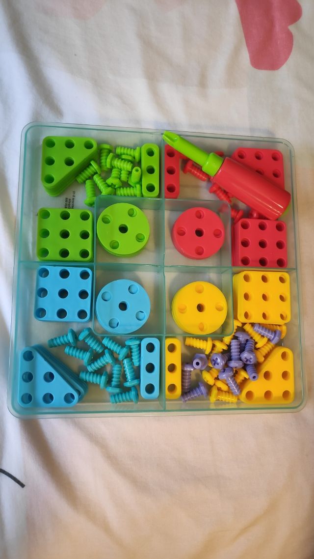 Juego de construcción infantil