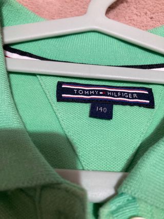 Polo Tommy Hilfiger. Talla XXS