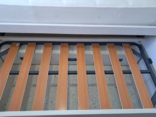 Cama dormitorio juvenil compacto