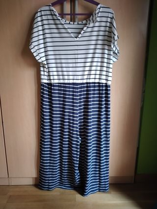 Mono de rayas azul y blanco