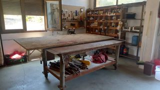 MESA DE TRABAJO DE HIERRO MAZIZO DE