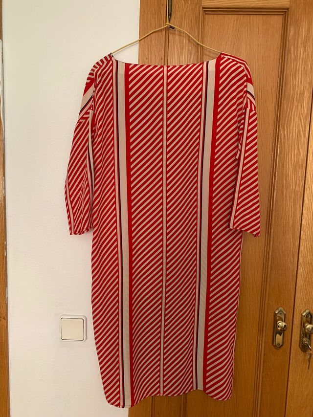 vestido 100% seda hoss intropia