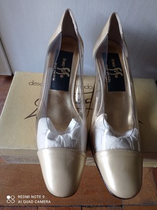 Zapatos de Cristal y Piel. Talla 40