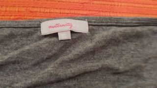 Dos camisetas premama