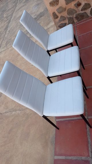 conjunto de sillas de comedor polipiel blancas