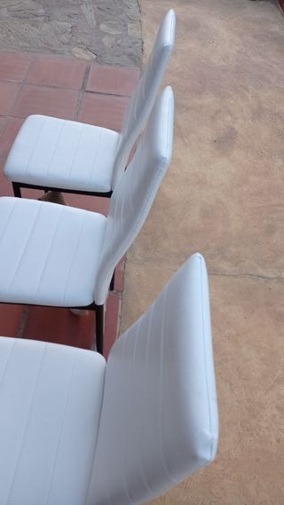 conjunto de sillas de comedor polipiel blancas