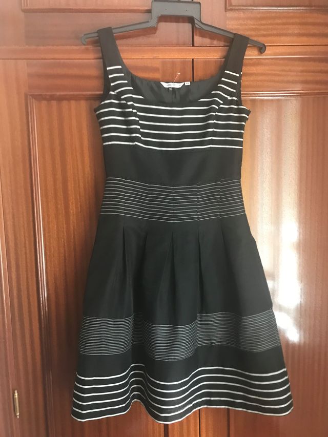 Vestido Fórmula Joven talla 36 sin estrenar